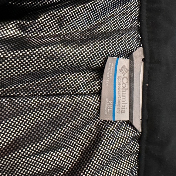 Columbia Omni Tech snow pants in black worn once and excellent condition!! - Picture 8 of 10